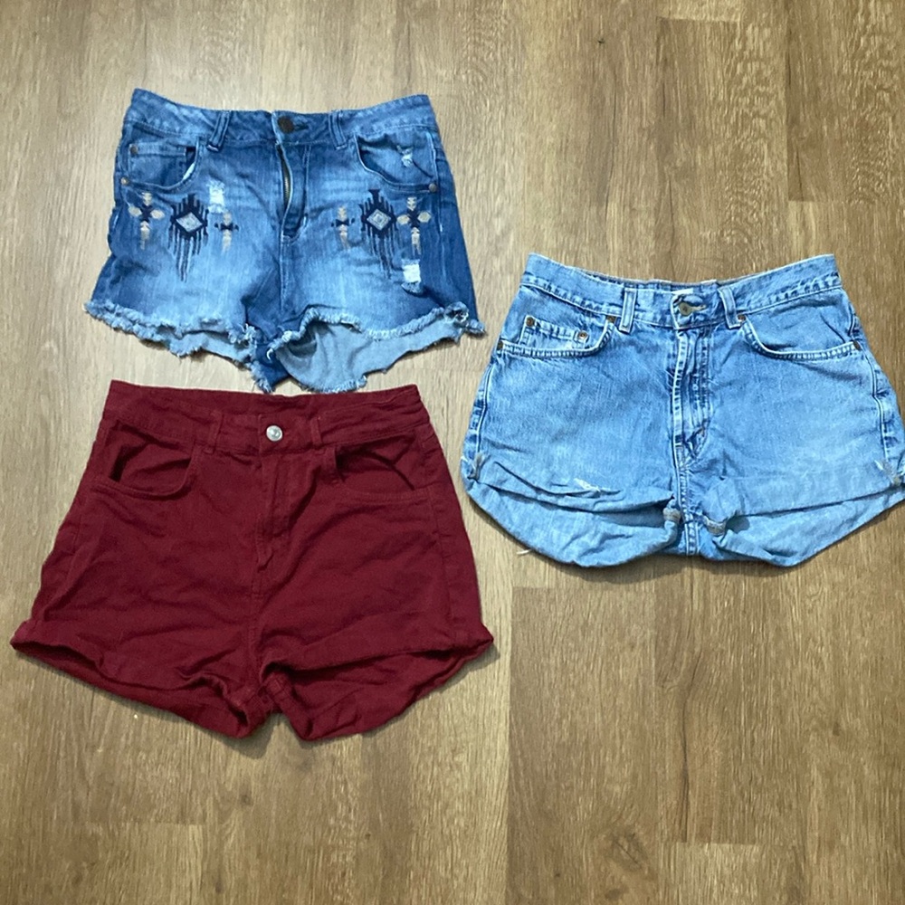 Bundle of 3 Jean shorts size 8 burgundy divided lucky brand and celebrity pink